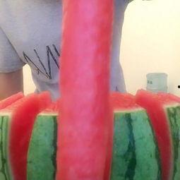 手工吃瓜神器视频,轻松瓜果尽享美味新体验